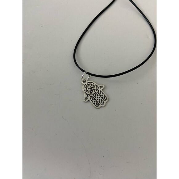 Hamsa pendant necklace silver tone - Picture 4 of 4